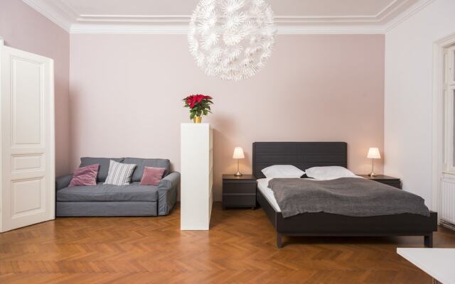 Senator Suite Stephansplatz by Welcome2Vienna