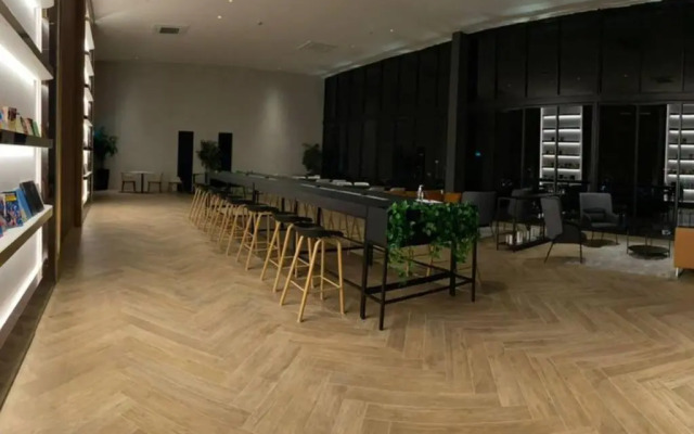 13a-Georgetown Beacon Executive Suites #Infinity Pool