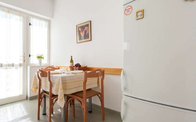 Cosy Apartment in Malinska With Barbecue
