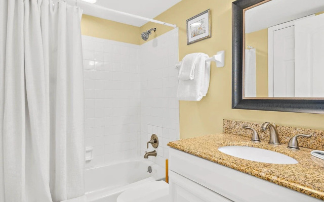 Unit 6107 - Ocean Racquet Club