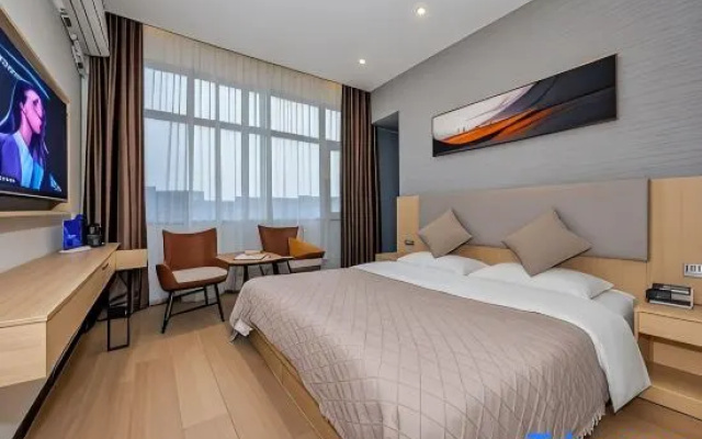New Concept Hotel (Guilin High Speed Railway North Station Diecai Wanda Branch)