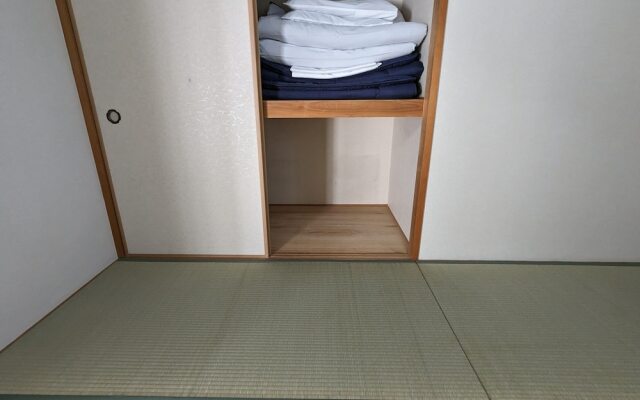 Pravafor Josai Apartment