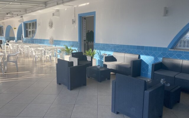 hotel paradiso
