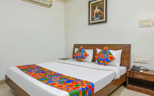 Hotel Aditya Palace