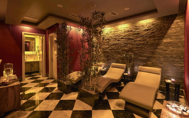 Alachi Hotel