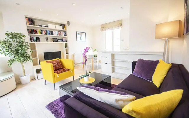 2-bedroom Notting Hill Apartment With Terrace, London