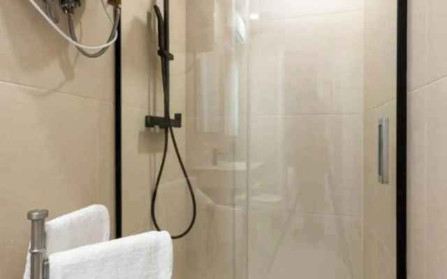 Gzira Suite 7-hosted by Sweetstay