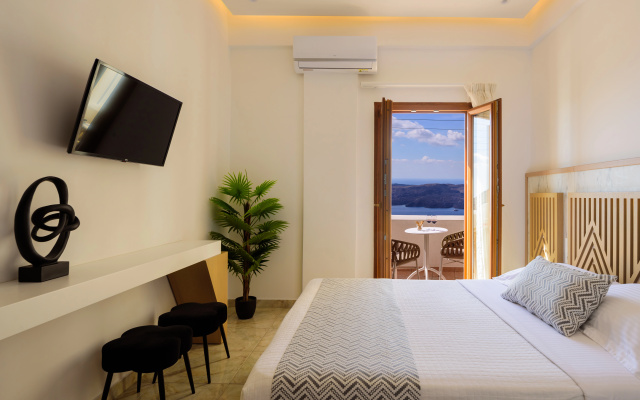 Astir Thira