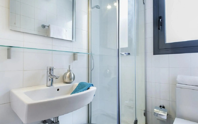 Rambla Paris Attic Apartment