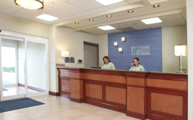 Holiday Inn Express & Suites Monterrey Aeropuerto by IHG