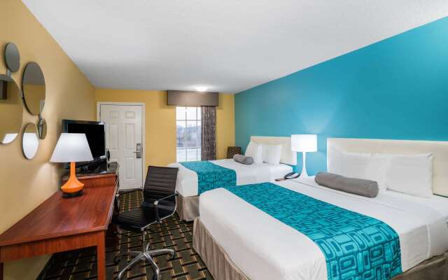 Howard Johnson by Wyndham Dalton