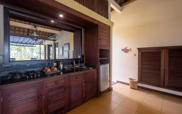 Amertha Bali Villas Beach Front Resort and Spa
