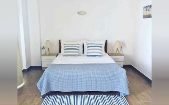 Grande Blue Suites with private bay