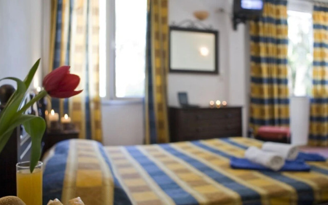 Hotel Galaxias