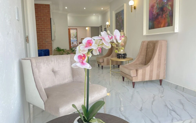 Amoris Guest House-Randburg