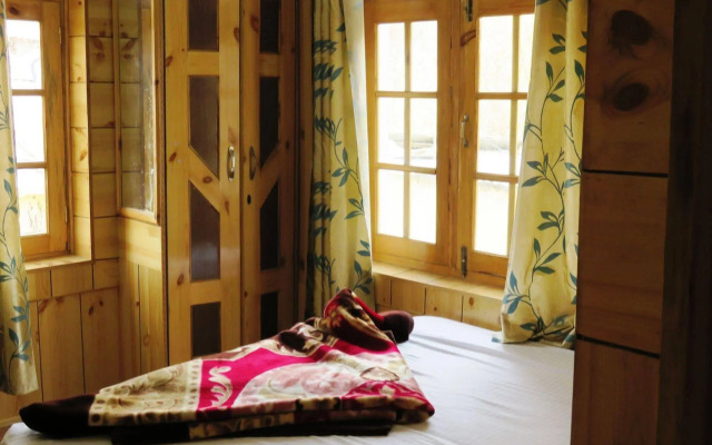 Rahela Guest House & Home Stay