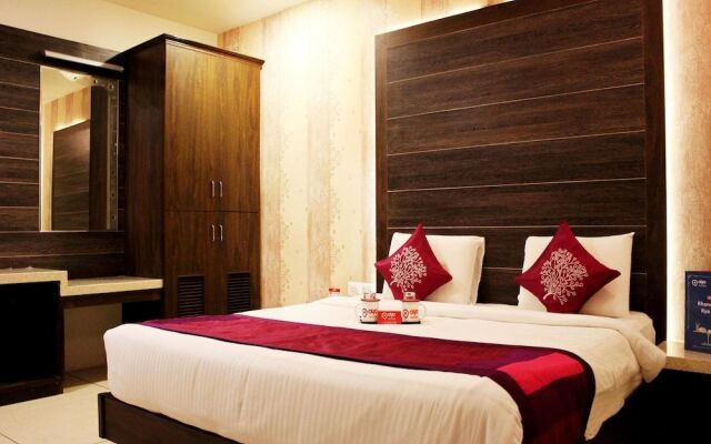 Adyar Ananda Bhavan Hotel
