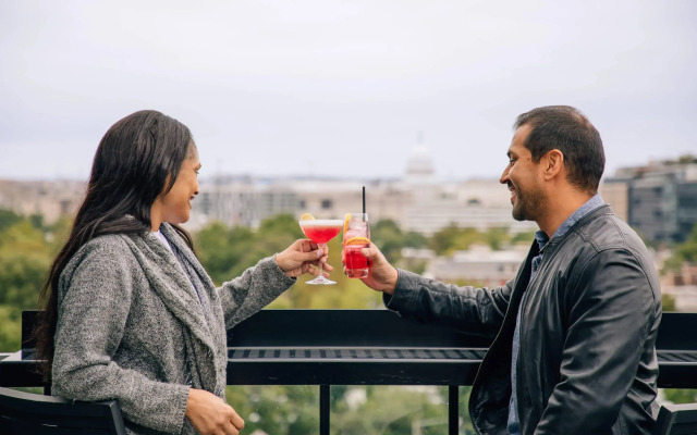 Cambria Hotel Washington D.C. Navy Yard Riverfront