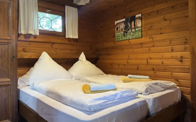 Blockhaus Mitten in der Natur