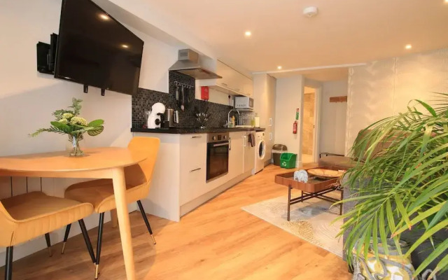 Streamside Apartments