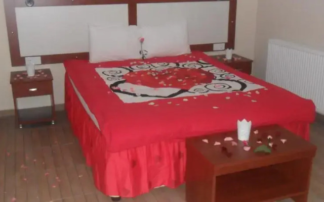 Eftalya Otel