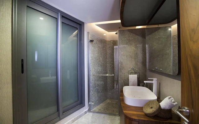 Retron Residence