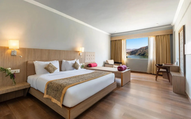 Via Lakhela Resort & Spa