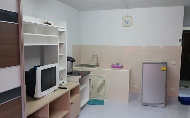 Popular Condo Muangthong Thani