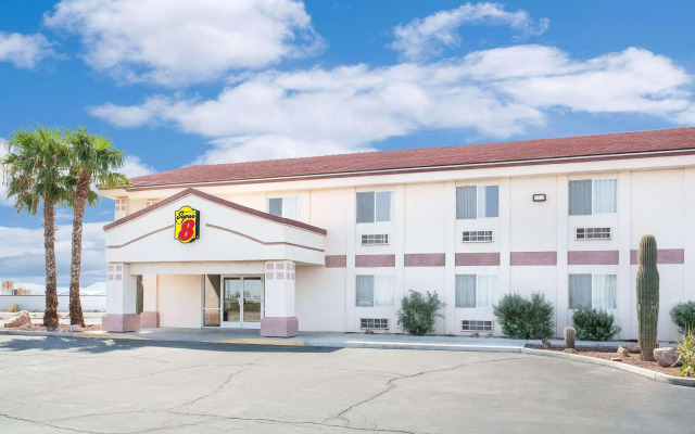 Super 8 By Wyndham Quartzsite Az