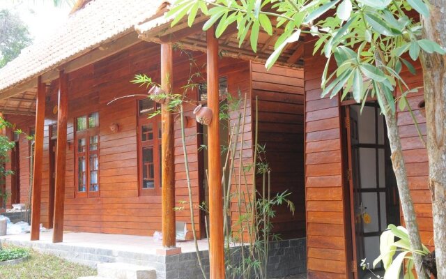 Nam Phuong Resort