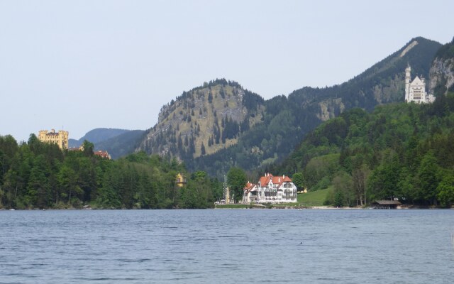 AMERON Neuschwanstein Alpsee Resort & Spa