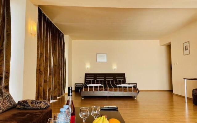 At the Americans Hotel