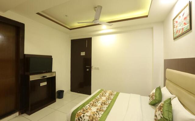 Hotel Qualia Suites at Delhi Airport