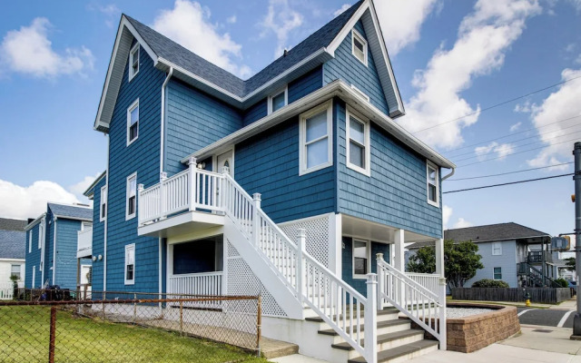 5 Blocks to Wildwood Beach: Family Getaway!