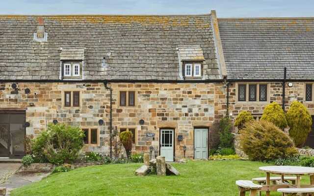 Host Stay The Coach House
