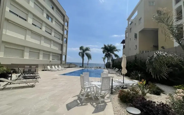 Hallmark Beach Apartment