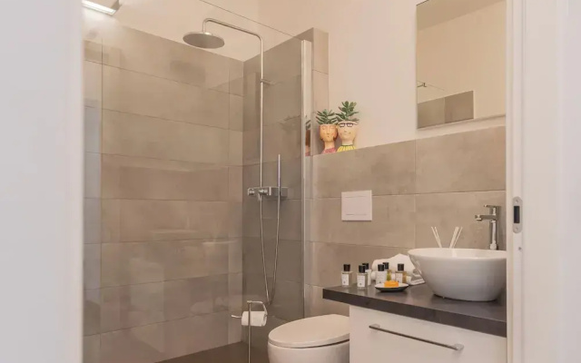 Lake Holiday Como by Rent all Como