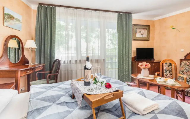 Apartamenty Awangardia Kasprowicza by Renters