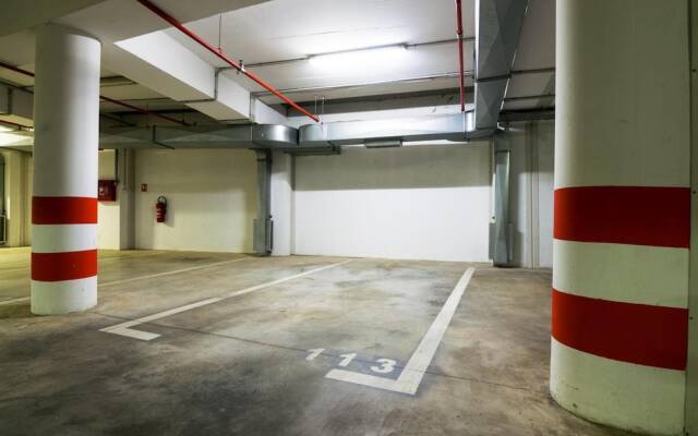 Sky & Sun Luxury Rooms