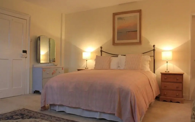 Church Farmhouse B & B