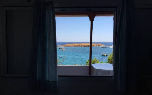 Remarkable 3double-bed House in Daskalio