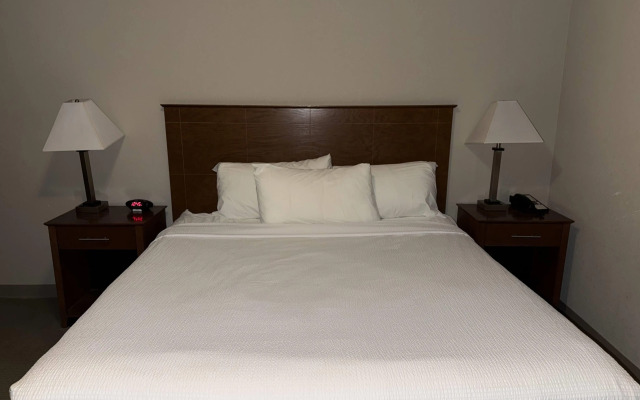 Super 8 by Wyndham Fort St. John BC