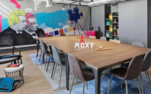 Moxy La Ciotat