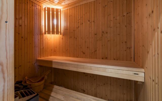 ITAUBA - Luxury ski in ski out apartment with sauna