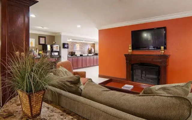 Best Western Isabelle Court