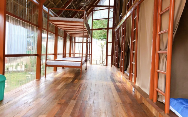 JoyStay - Hostel
