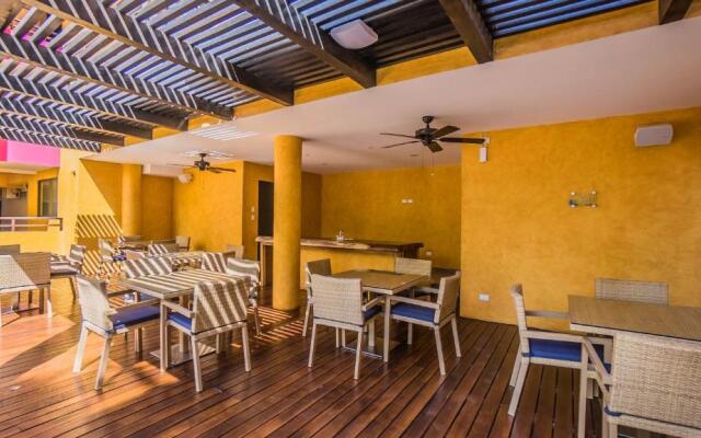 Lunada Condo by Bric