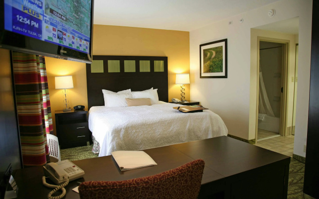 Hampton Inn & Suites Tulsa-Woodland Hills 71st-Memorial