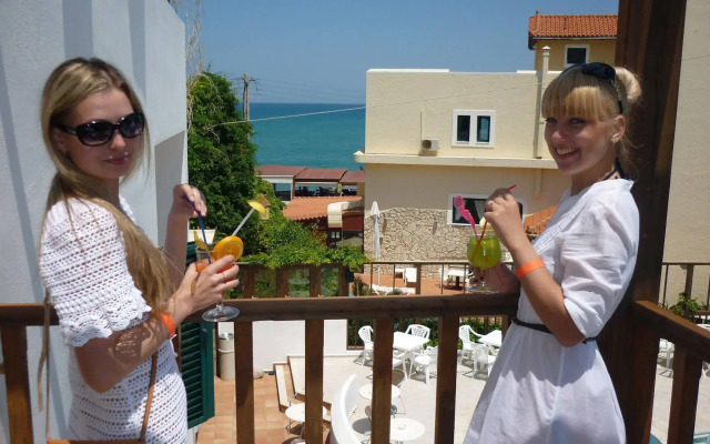Elmi Suites Beach Hotel - All Inclusive