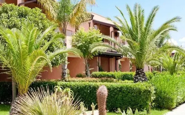 Tindari Resort & Marina Beach